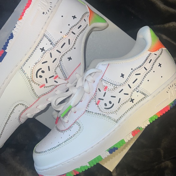 CUSTOMโจ ๐๐๐งก๐colorful Air Force 1โs Sz 7Y ๐๐๐งก๐๐๐งก๐๐ โDrawingโ ๐๐งก๐๐ - Picture 5 of 7